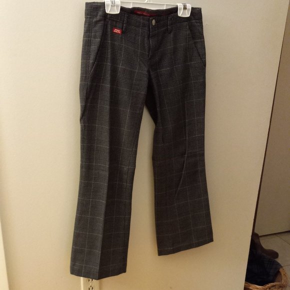 PANTS - Picture 2 of 4